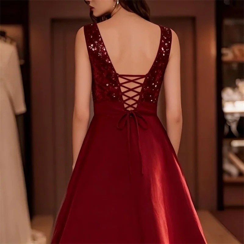 버건디 스팽글 새틴 미디 드레스 여성 민소매 백리스 타 - Midi Dress 리뷰 및 가격