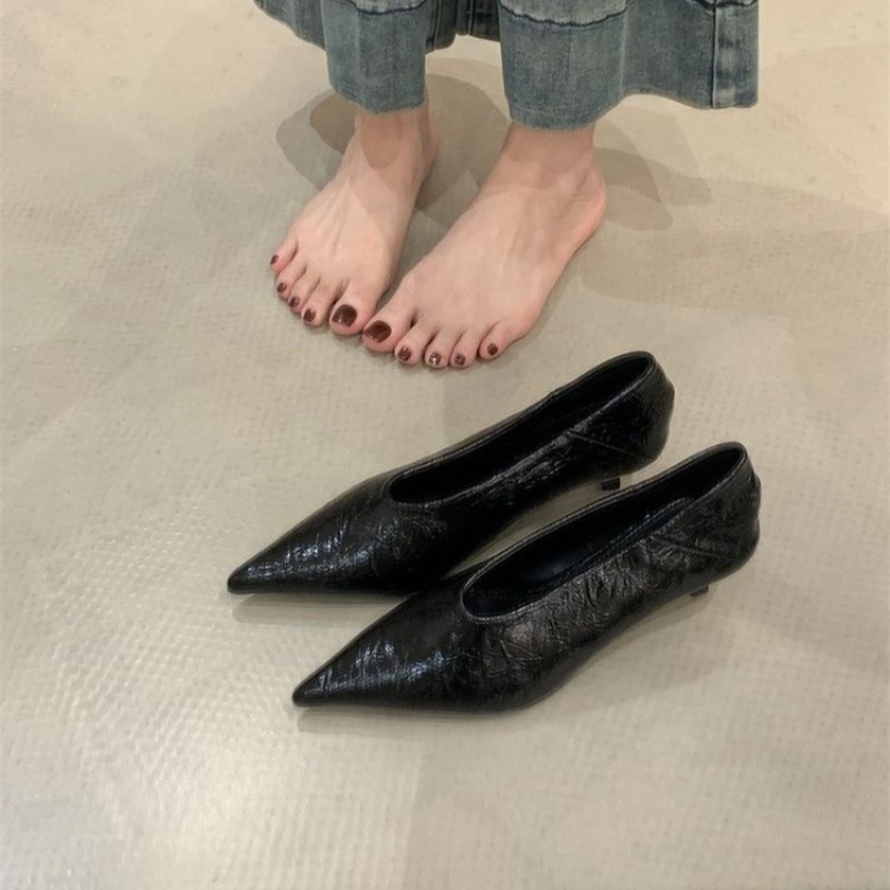 2025 가을 신상 출퇴근용 플랫힐 얕은 입구 뾰족코  - Womens Heels 리뷰 및 가격