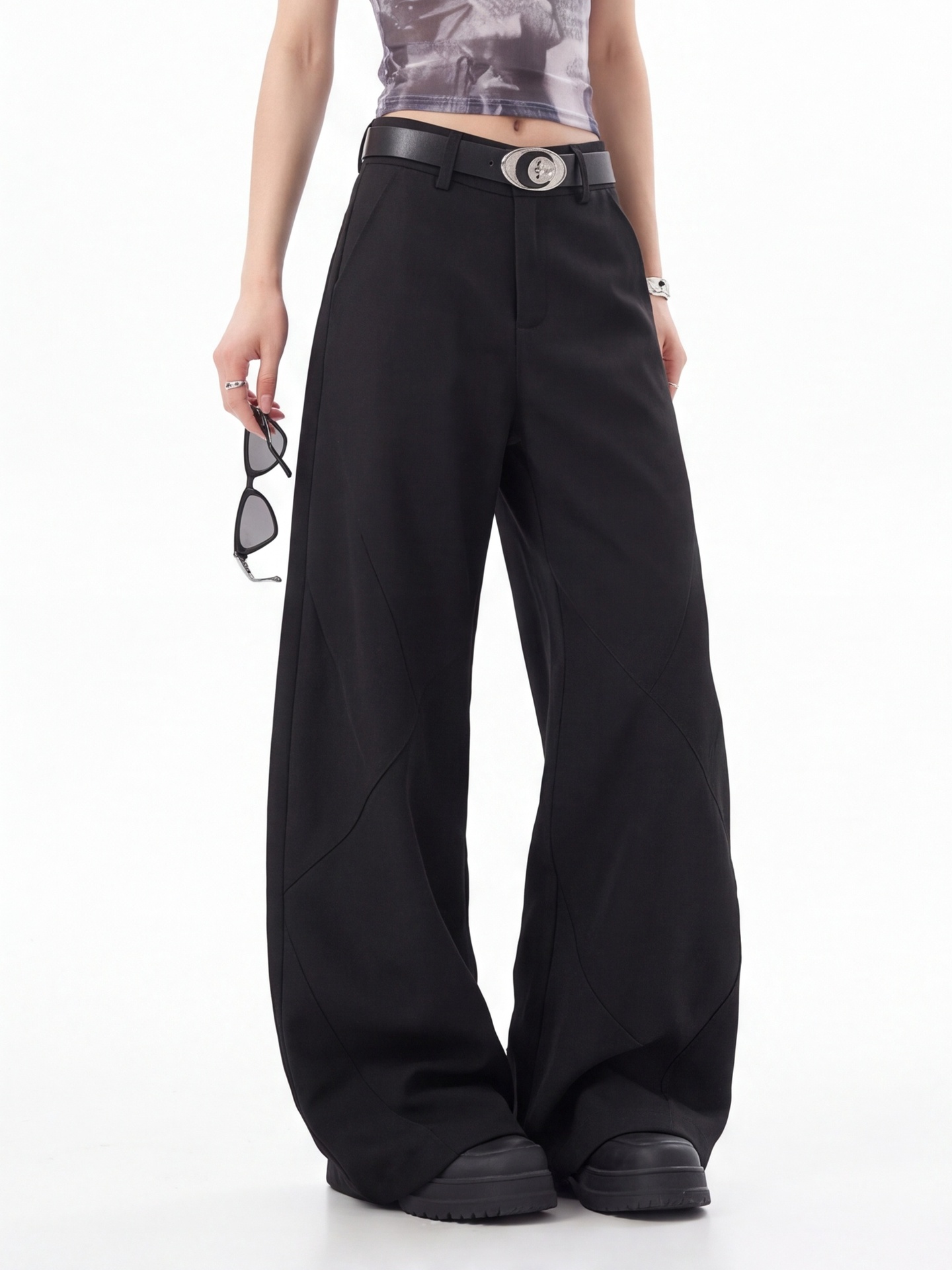 여성용 블랙 하이웨이스트 트라우저 안트 브랜드 테일러드 - Tailored Trouser Wide 리뷰 및 가격